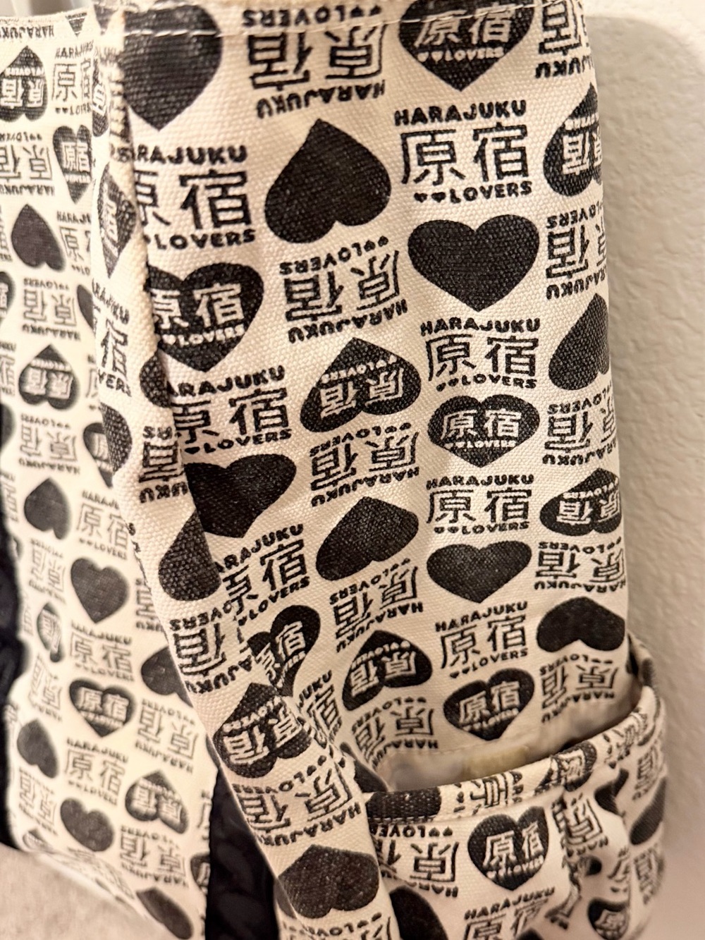 Harajuku Lovers Black and White Logo Heart Tote - Picture 3 of 6